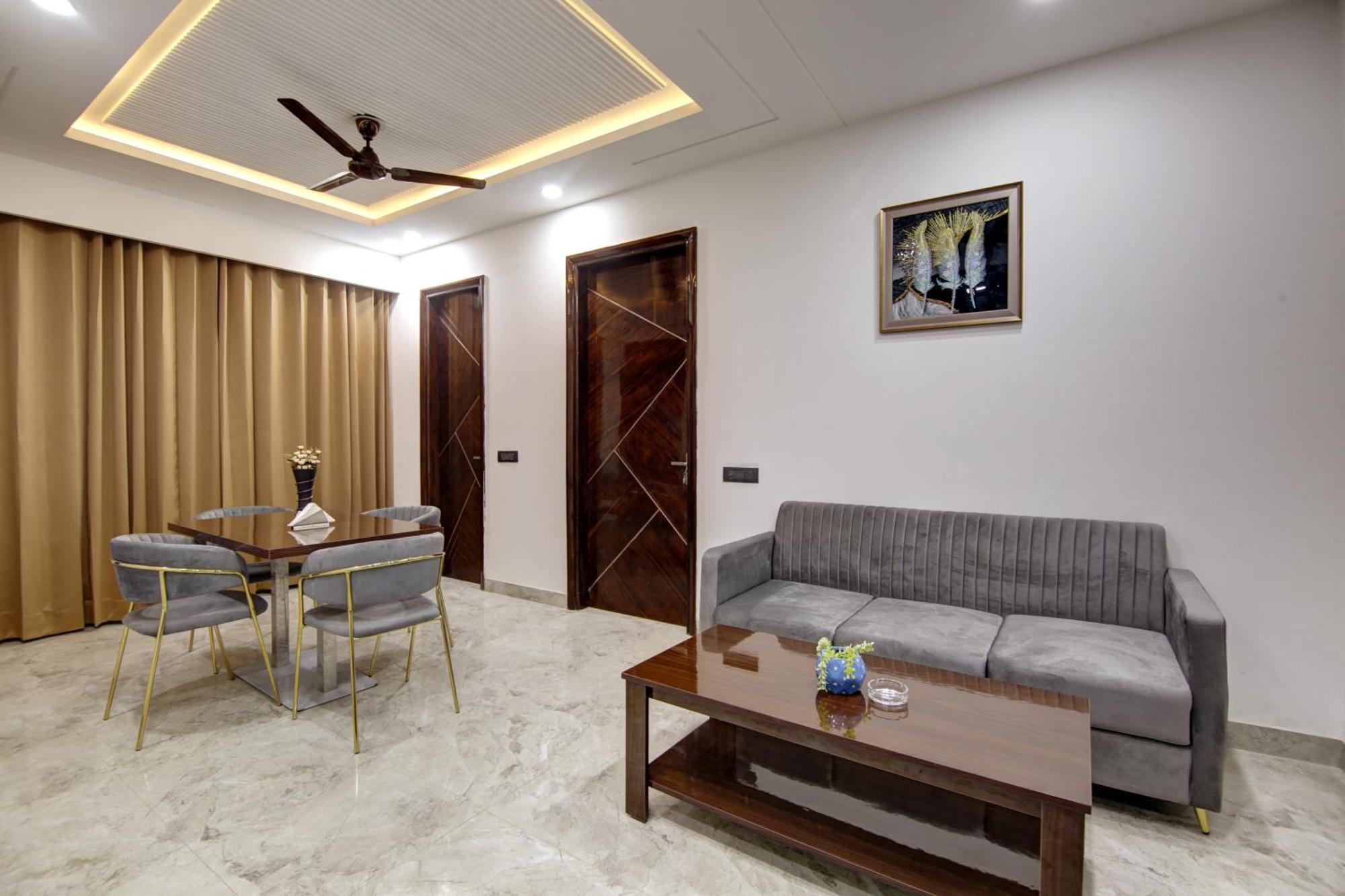 Limewood Stay - Millennium Huda City Center 古尔冈 外观 照片
