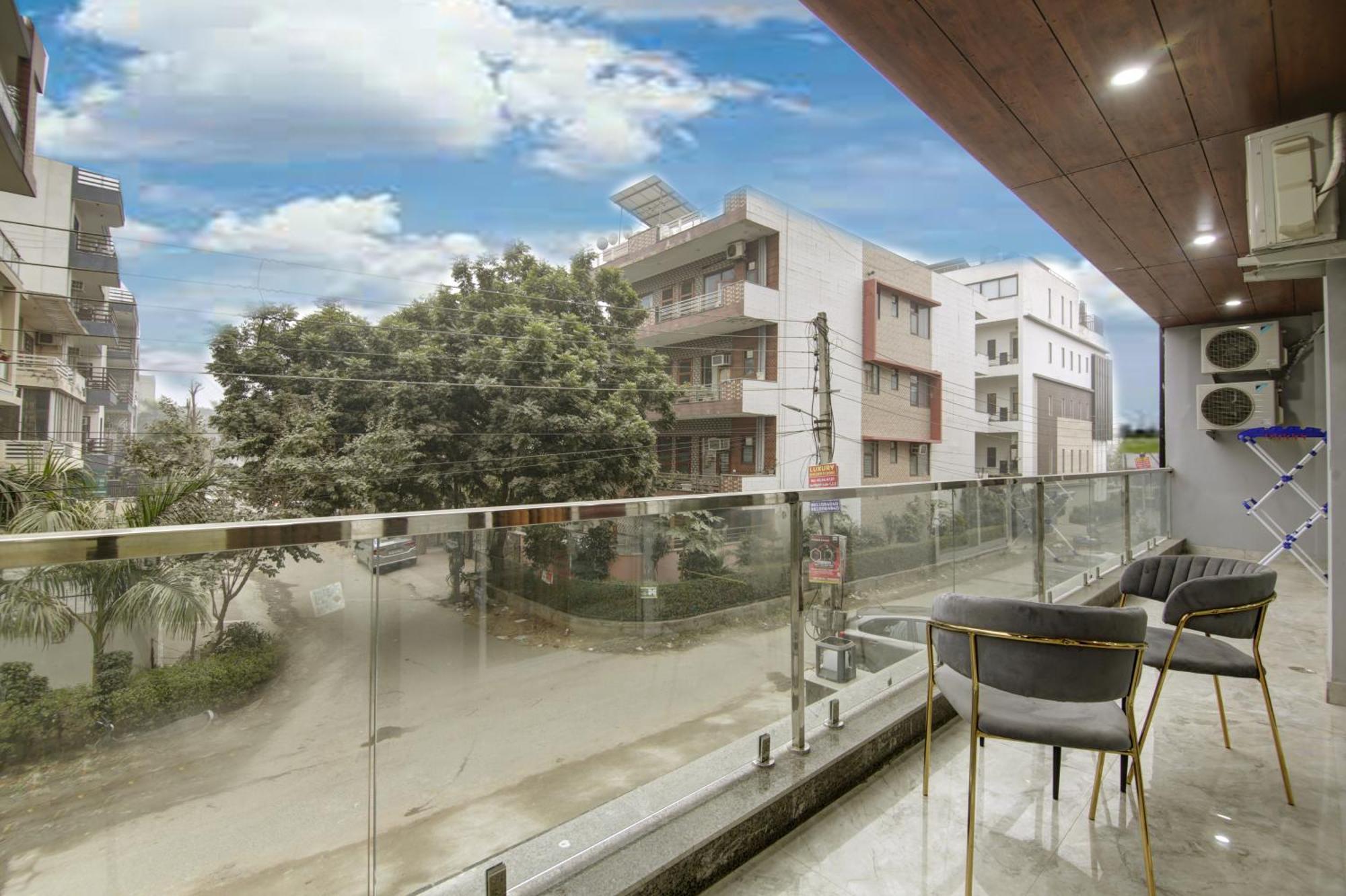 Limewood Stay - Millennium Huda City Center 古尔冈 外观 照片