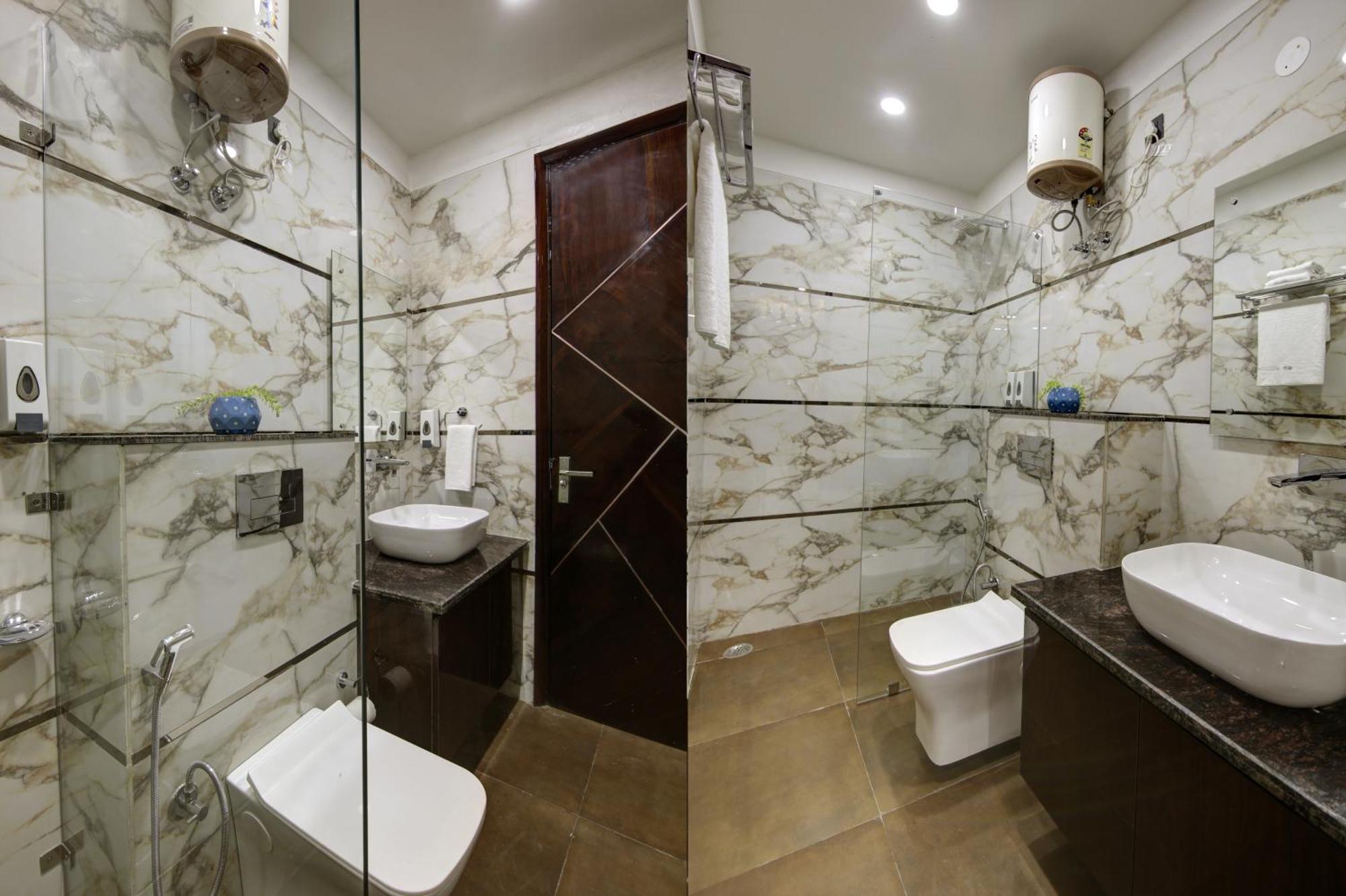 Limewood Stay - Millennium Huda City Center 古尔冈 外观 照片
